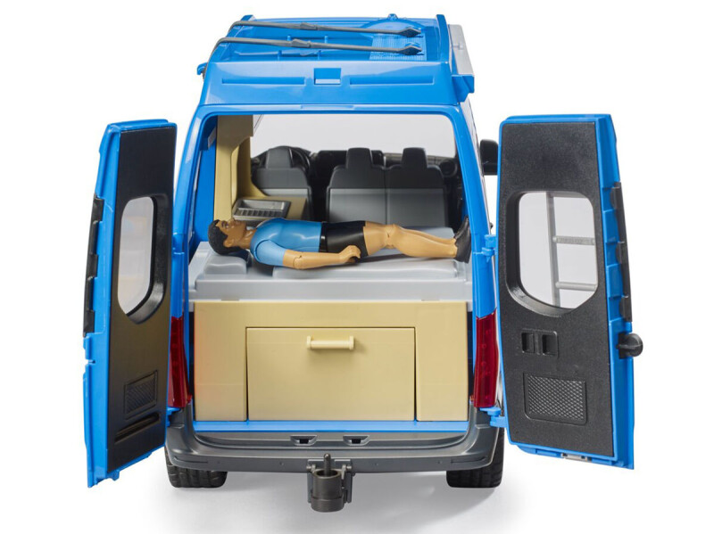 Bruder MB Sprinter Camper s řidičem a příslušenstvím 1:16